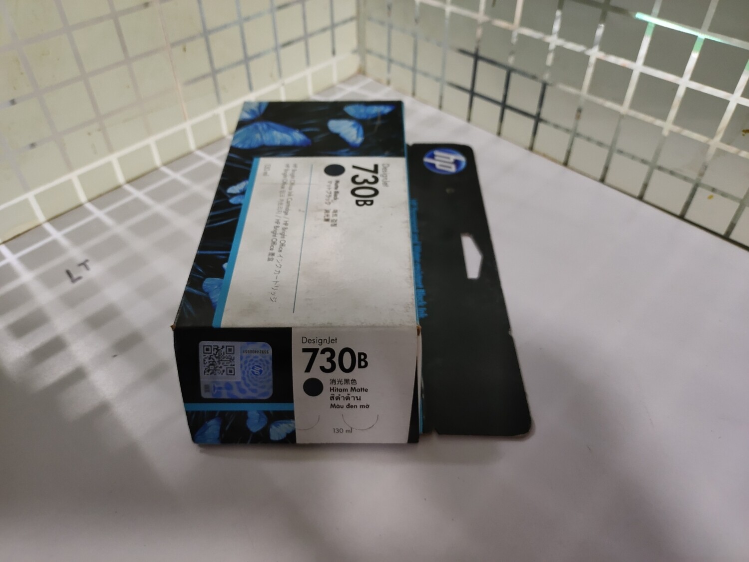 HP 730B 130-ml Matte Black DesignJet Ink Cartridge (3ED45A)