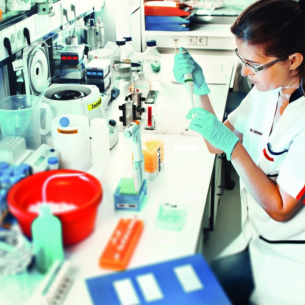 Casio XR-18WE1 Black on White 18mm Label Tape Casio XR-18WE1 Black on White 18mm Label Tape