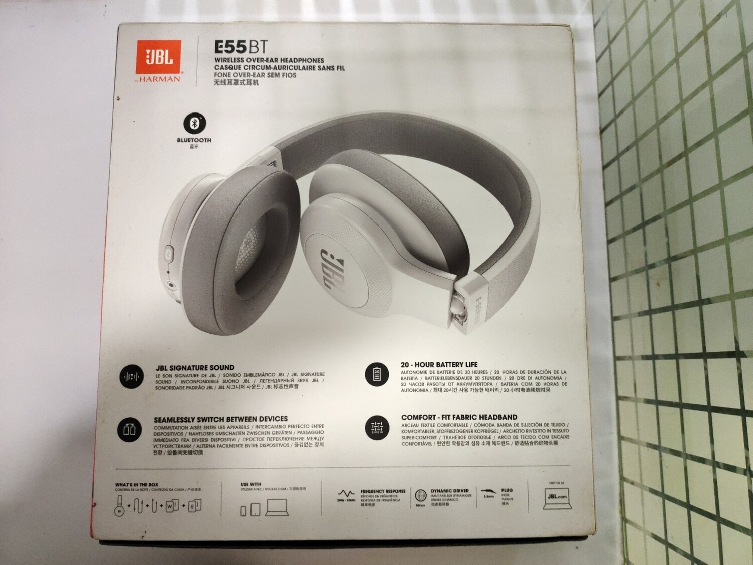 JBL E55BT Bluetooth Over-Ear Headphones with Mic, White JBL E55BT Bluetooth Over-Ear Headphones with Mic, White