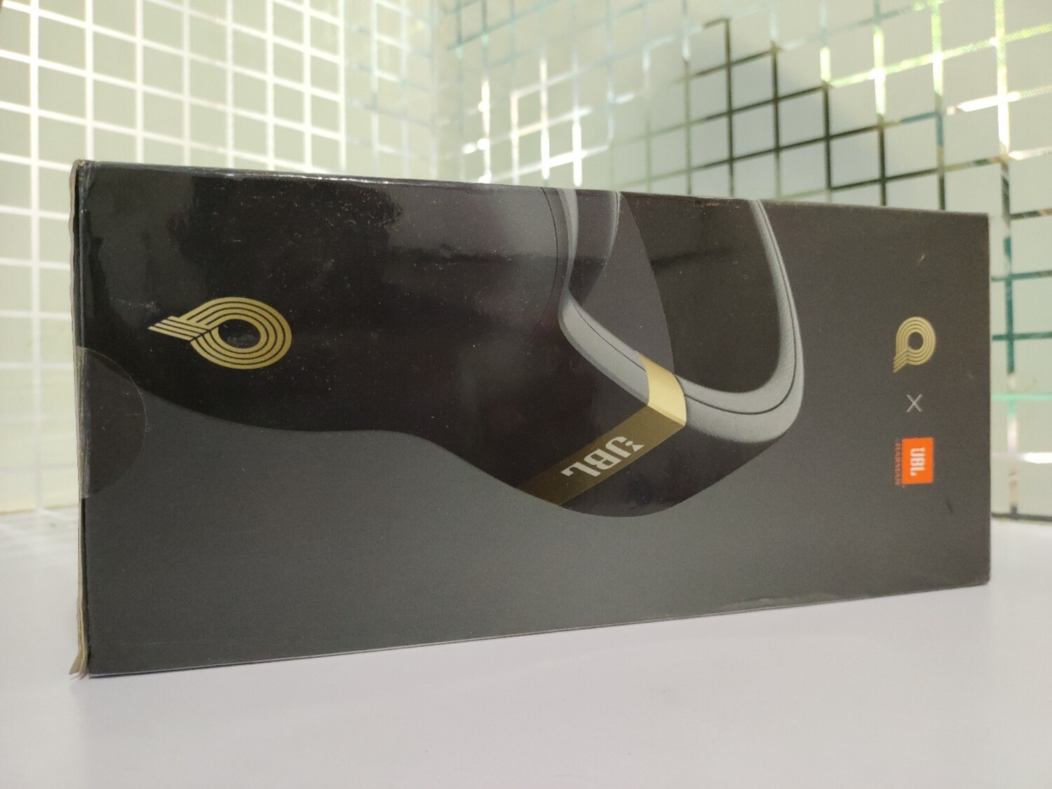 JBL E55BT Quincy edition Bluetooth Headset, Black JBL E55BT Quincy edition Bluetooth Headset, Black