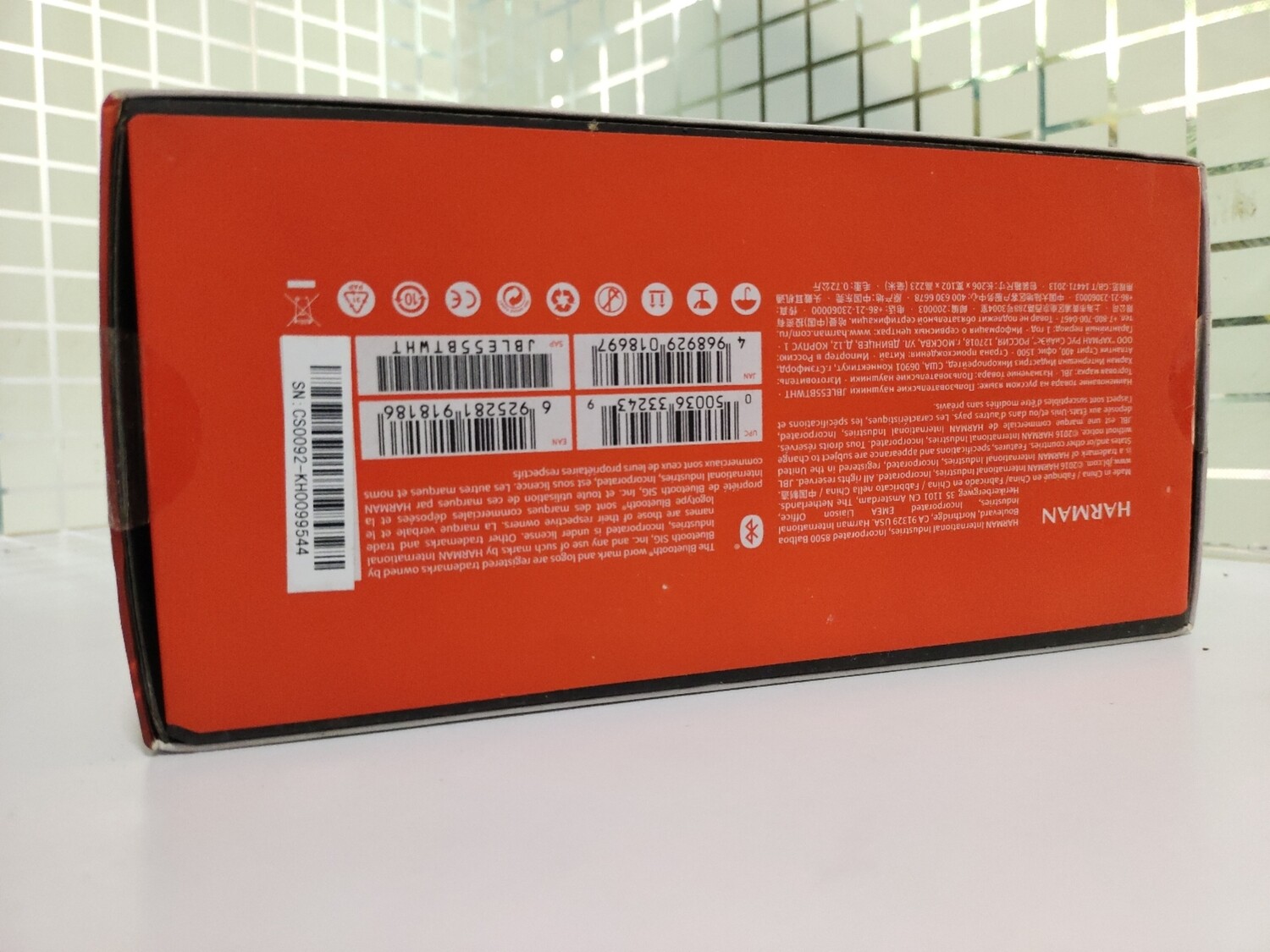 JBL E55BT Bluetooth Over-Ear Headphones with Mic, White JBL E55BT Bluetooth Over-Ear Headphones with Mic, White