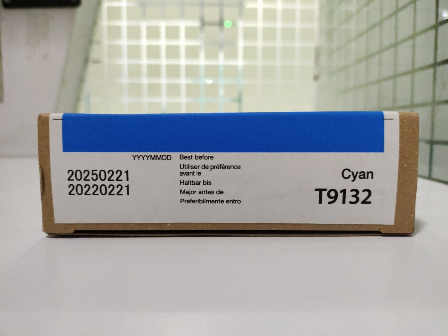 Epson T9132 Ink Cartridge, Cyan, 200ml Epson T9132 Ink Cartridge, Cyan, 200ml