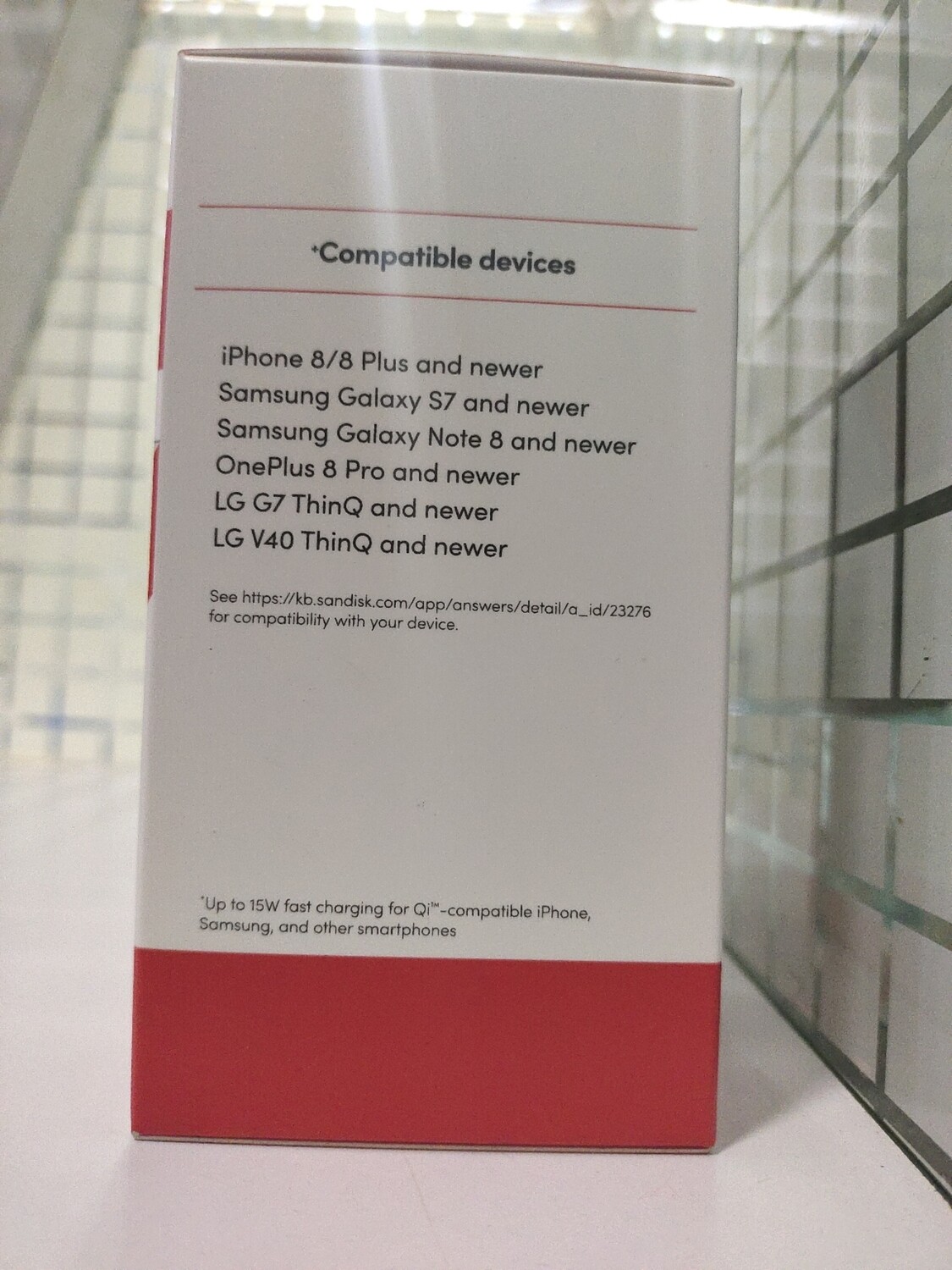 SanDisk iXpand Wireless 15W Charger with QC 3.0 Adapter Included