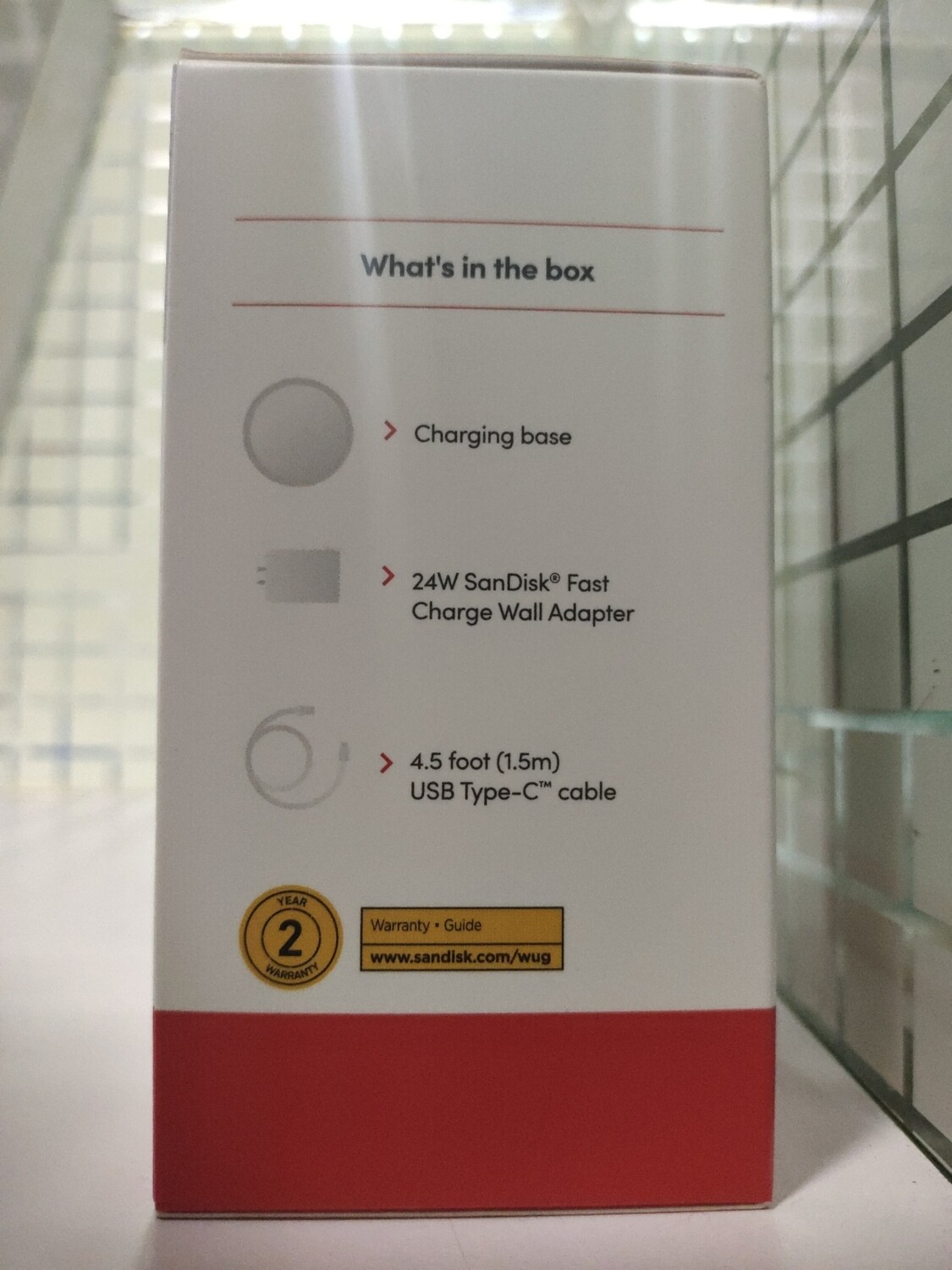 SanDisk iXpand Wireless 15W Charger with QC 3.0 Adapter Included