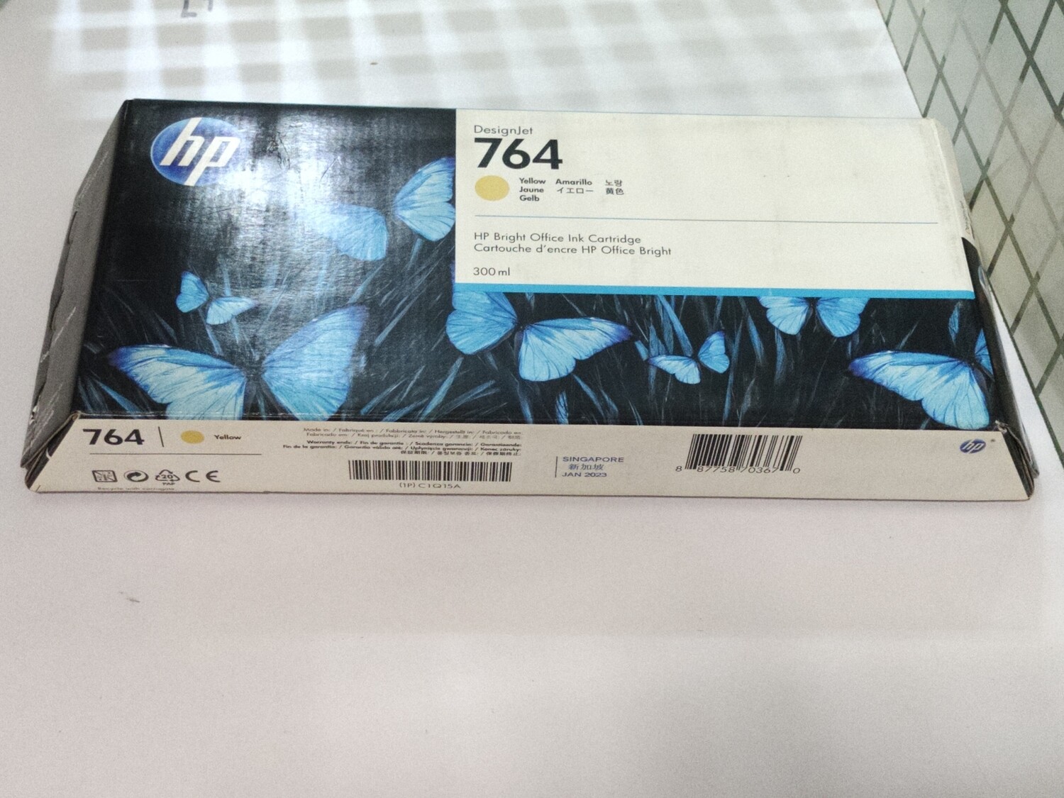 HP DesignJet 764 / 764B Yellow Ink Cartridge, 300ml HP DesignJet 764 / 764B Yellow Ink Cartridge, 300ml