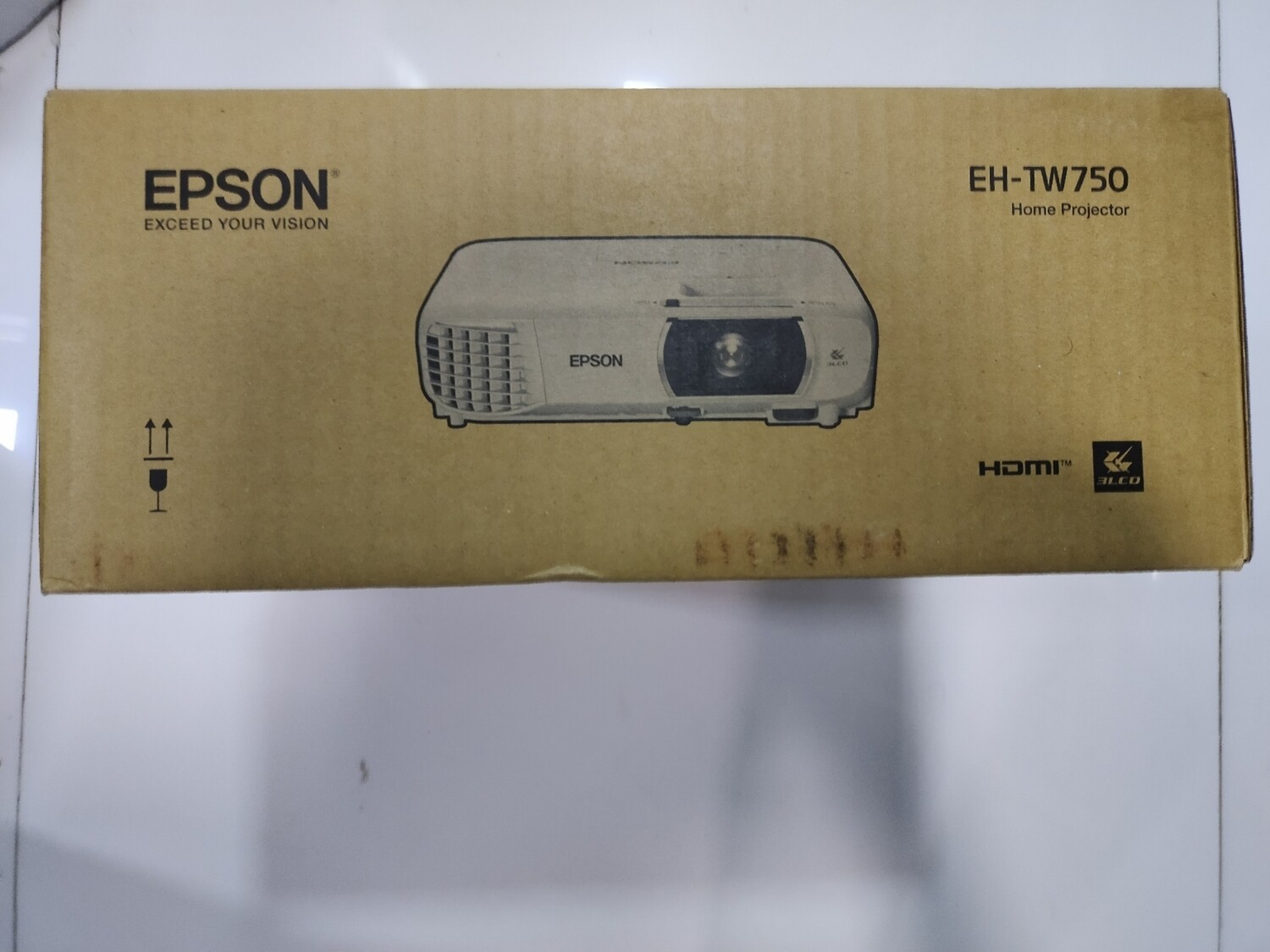 Epson Home TW750 3LCD 1080p Projector Epson Home TW750 3LCD 1080p Projector