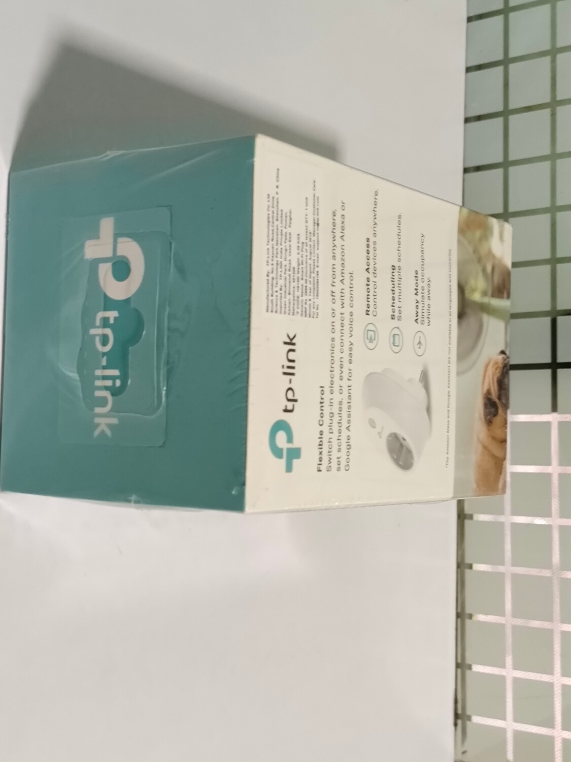 TP-Link HS100 Wi-Fi Smart Plug TP-Link HS100 Wi-Fi Smart Plug