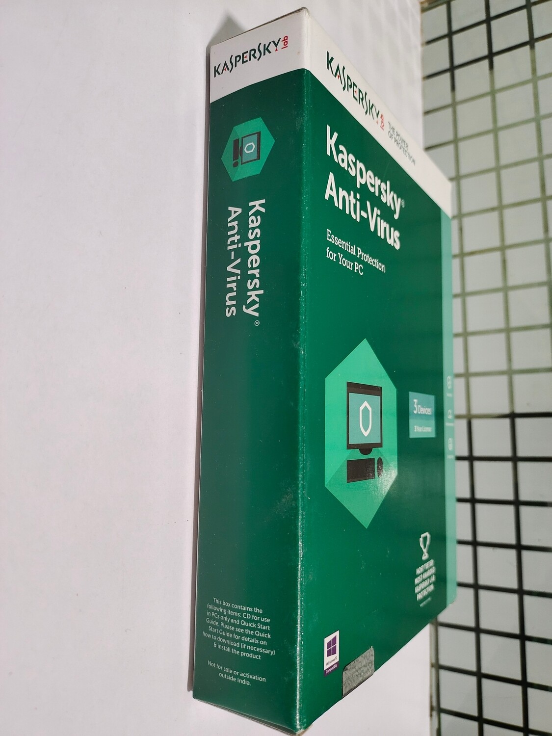 New, 3 User, 3 Year, Kaspersky Standard (Antivirus) Single Key New, 3 User, 3 Year, Kaspersky Standard (Antivirus) Single Key