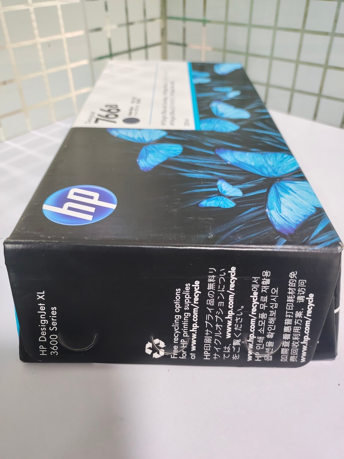 HP DesignJet 766 / 766B Ink Cartridge, Matt Black, 300ml HP DesignJet 766 / 766B Ink Cartridge, Matt Black, 300ml