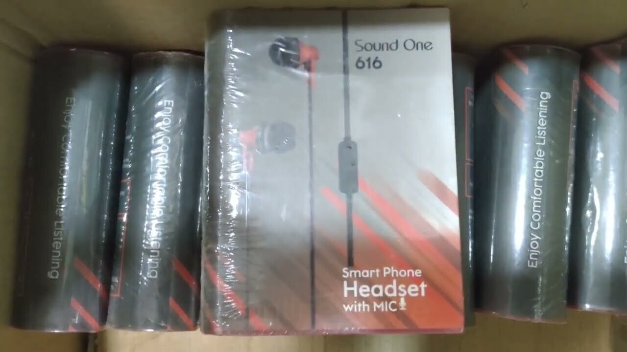 Sound One 616-R Wired Headset with Mic Red, In the Ear Sound One 616-R Wired Headset with Mic Red, In the Ear