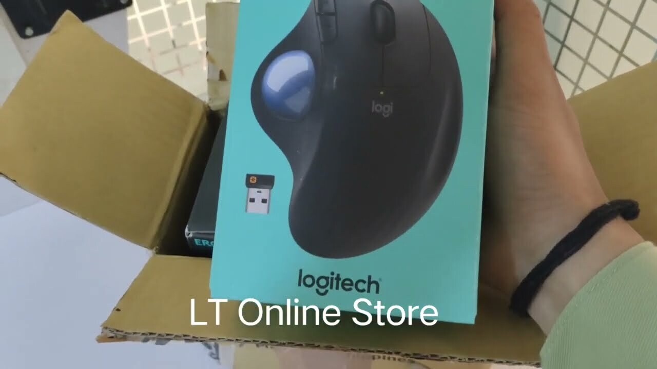Logitech Ergo M575 Wireless Trackball Mouse, Black Logitech Ergo M575 Wireless Trackball Mouse, Black