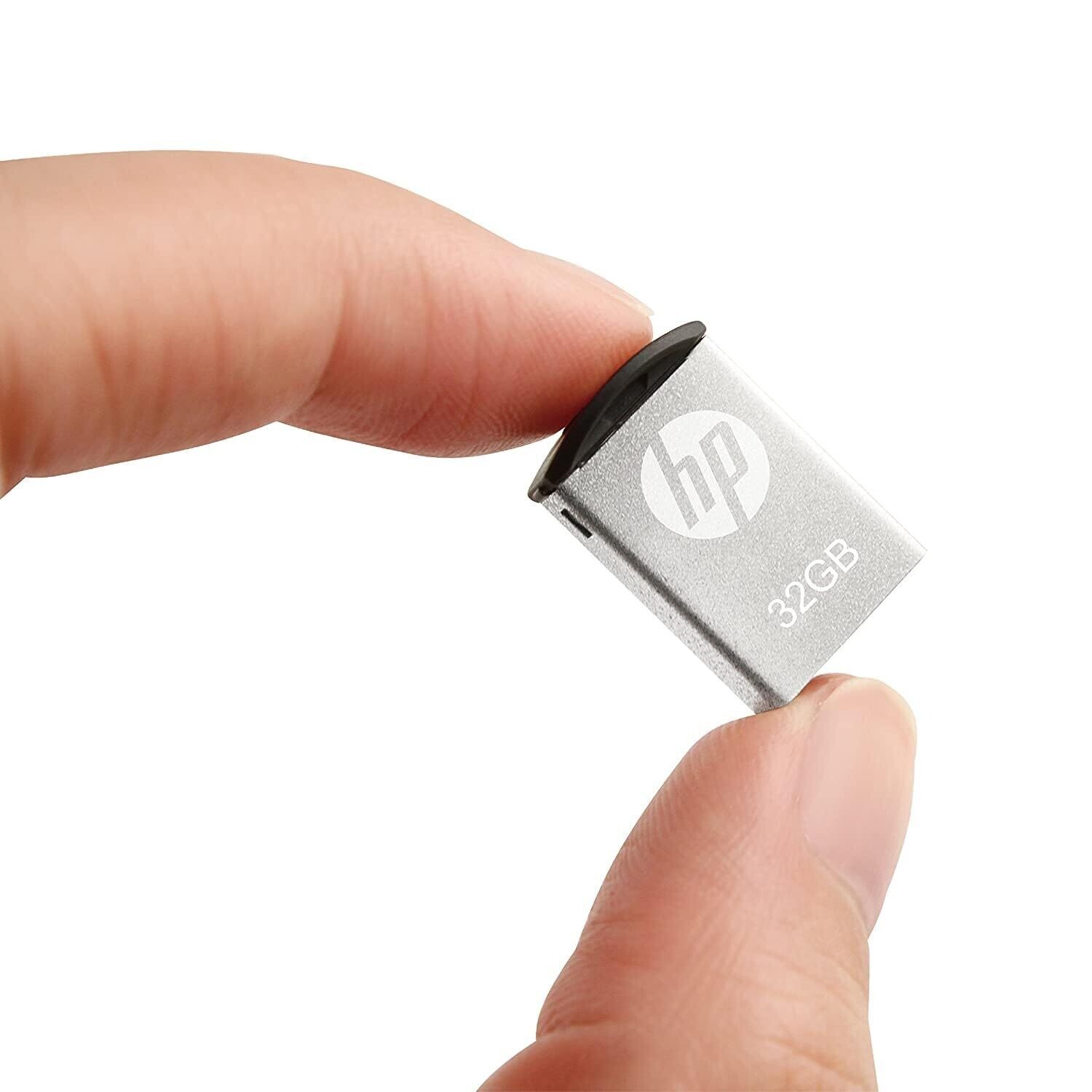 HP 32GB USB 2.0 Pen Drive, v222w