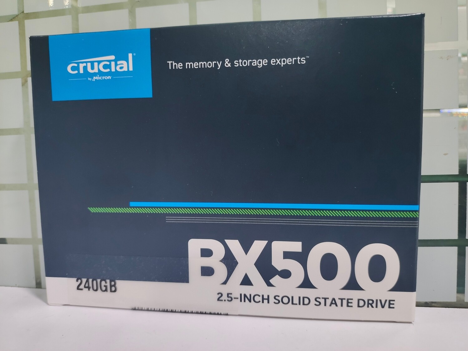 Crucial 240GB Sata 2.5-inch internal SSD (BX500)