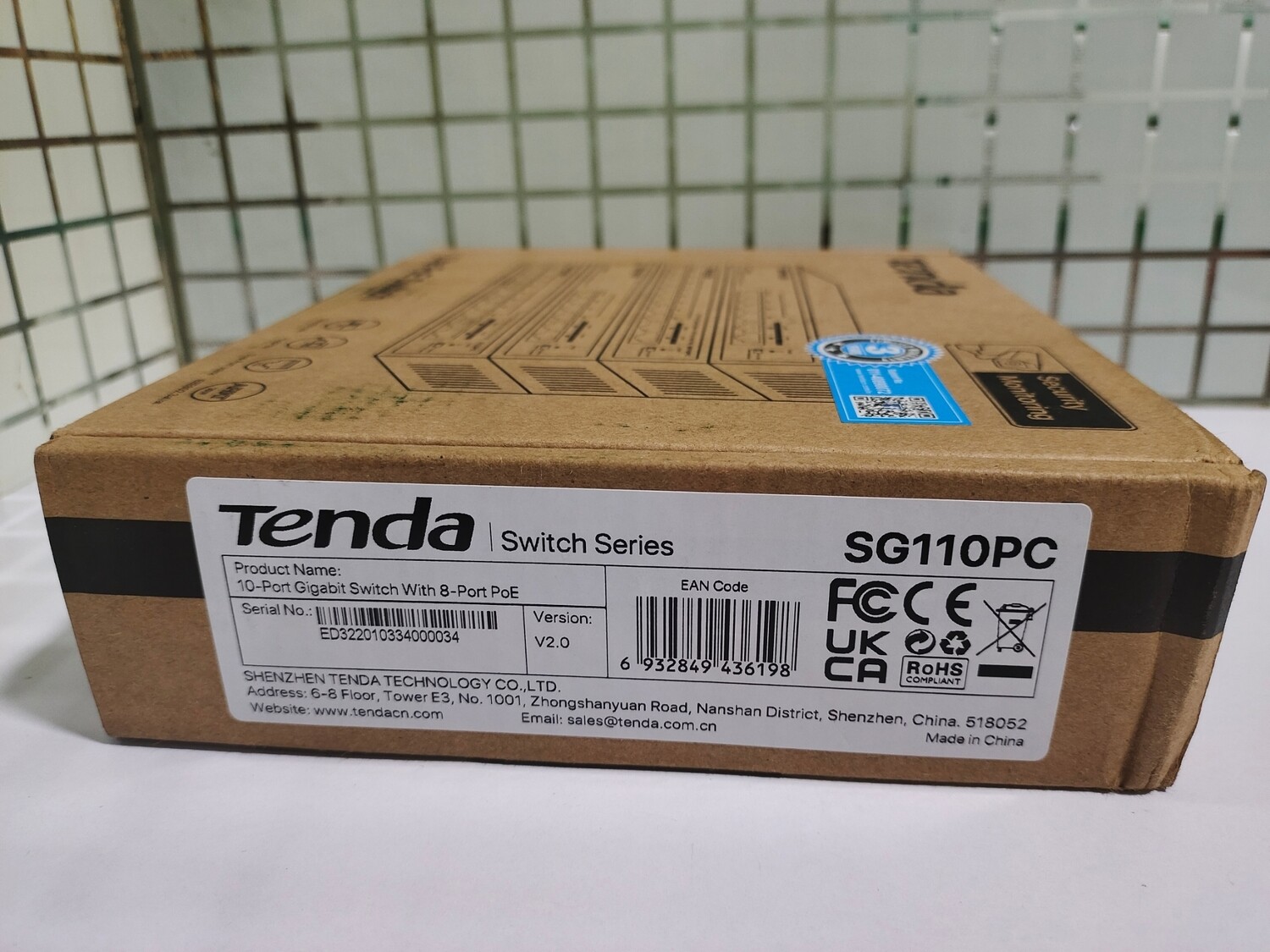 Tenda 10-Port SG110pc Gigabit Switch