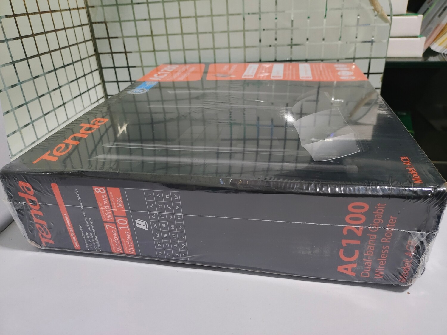 Tenda AC8 AC1200 Dual-band Gigabit Wireless Router