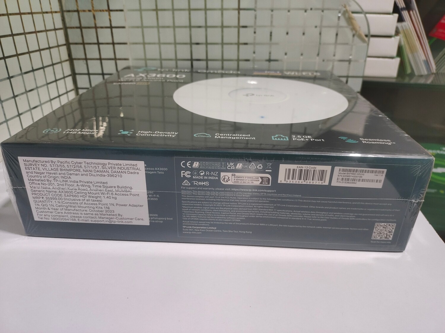 TP-Link EAP660 AX3600 Multi-Gigabit Access Point TP-Link EAP660 AX3600 Multi-Gigabit Access Point