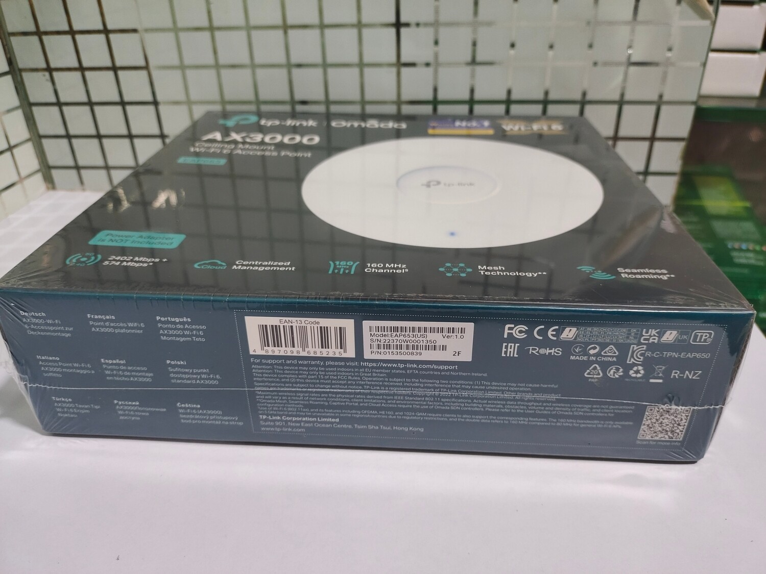 TP-Link EAP650 AX3000 Ceiling Mount WiFi 6 Access Point TP-Link EAP650 AX3000 Ceiling Mount WiFi 6 Access Point