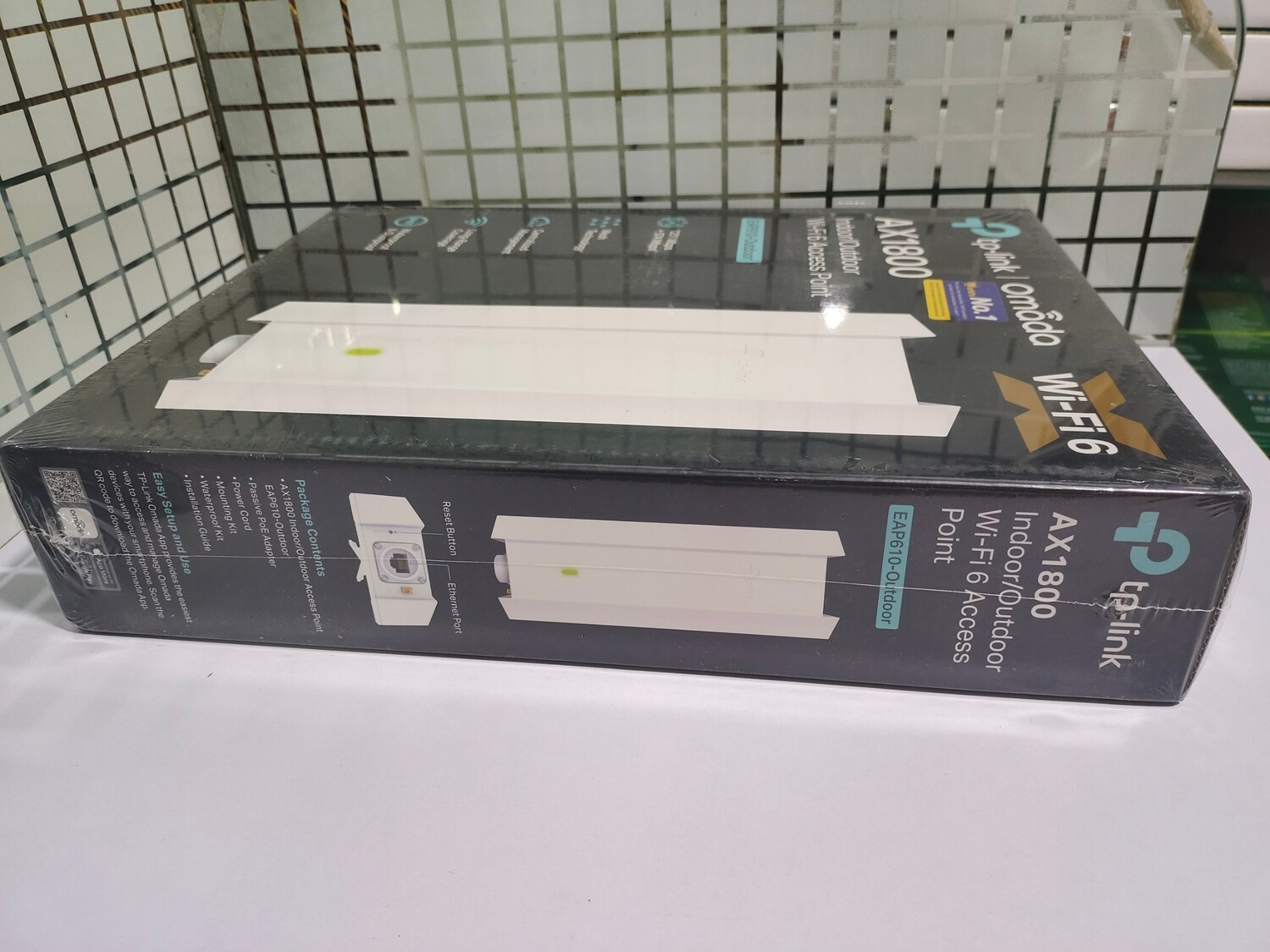 TP-Link EAP610-Outdoor AX1800 WiFi 6 Access Point TP-Link EAP610-Outdoor AX1800 WiFi 6 Access Point