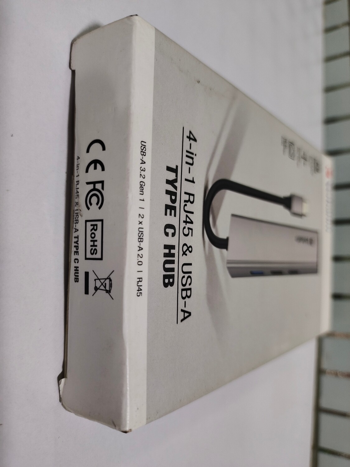 Verbatim 4-in-1 RJ45 & USB-A Type C Hub