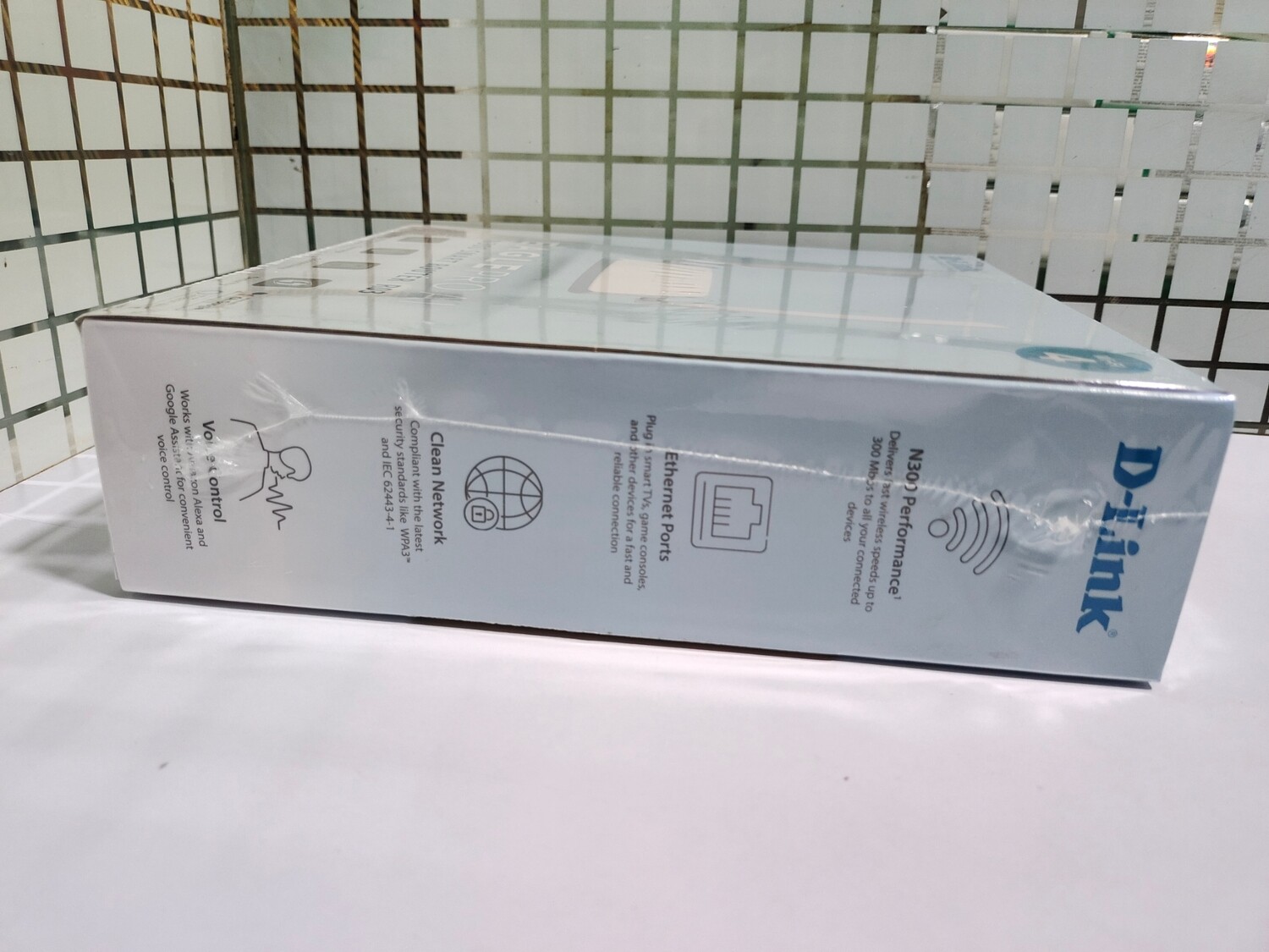 D-Link R03 N300 Wi-Fi AI Router D-Link R03 N300 Wi-Fi AI Router