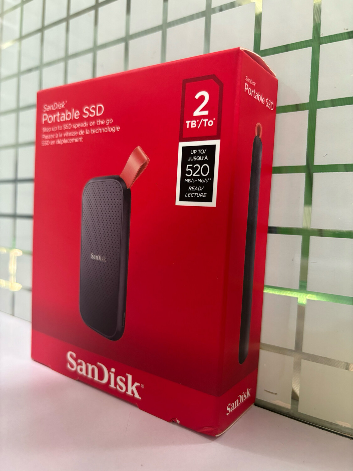 SanDisk 2TB Portable SSD, 800MB/s SanDisk 2TB Portable SSD, 800MB/s