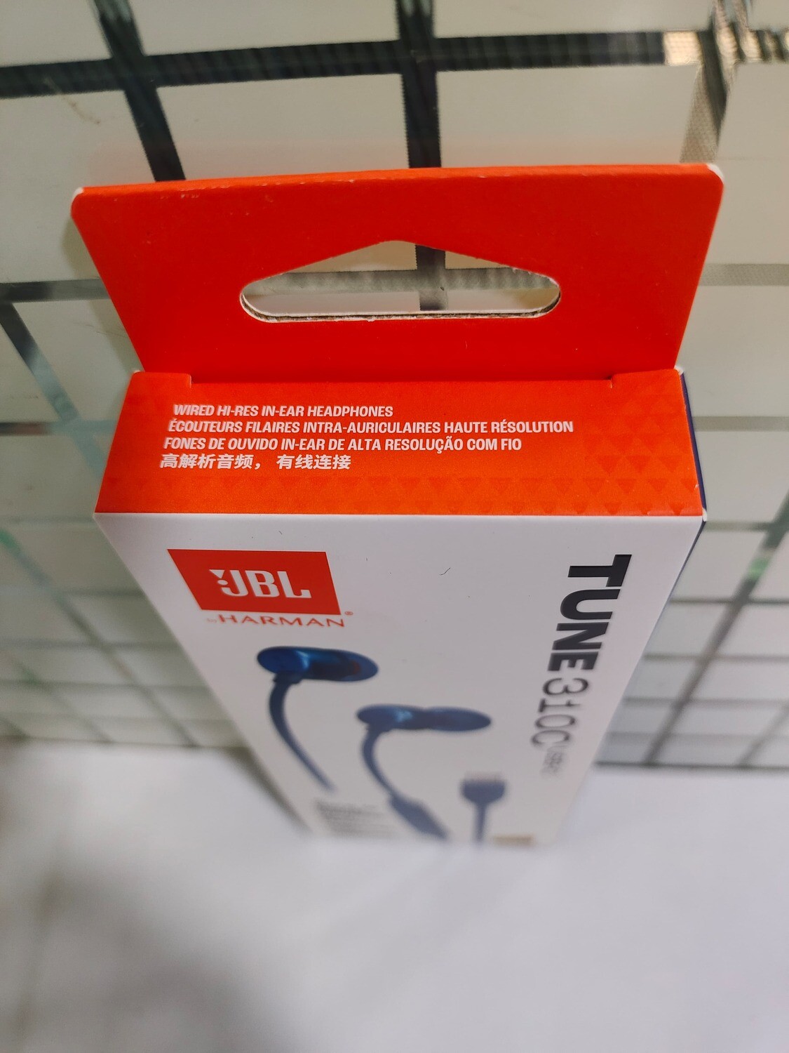 JBL Tune 310C Type-C Wired Earphones (Blue) JBL Tune 310C Type-C Wired Earphones (Blue)