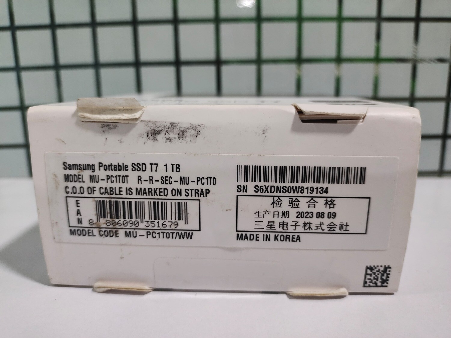 Samsung T7 1TB Up to 1,050MB/s Portable SSD Samsung T7 1TB Up to 1,050MB/s Portable SSD