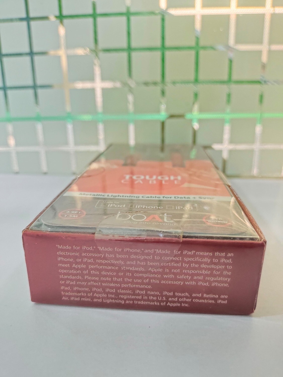 boAt 1.5mtr USB to Lightning Cable, Red