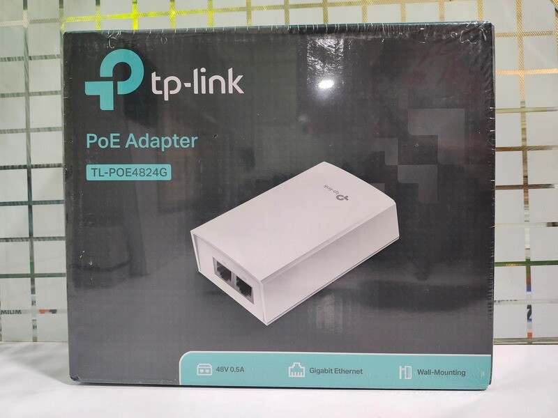 TP-Link TL-POE4824G PoEアダプター TP-Link TL-POE4824G PoEアダプター TP-Link TL-POE4824G Gigabit