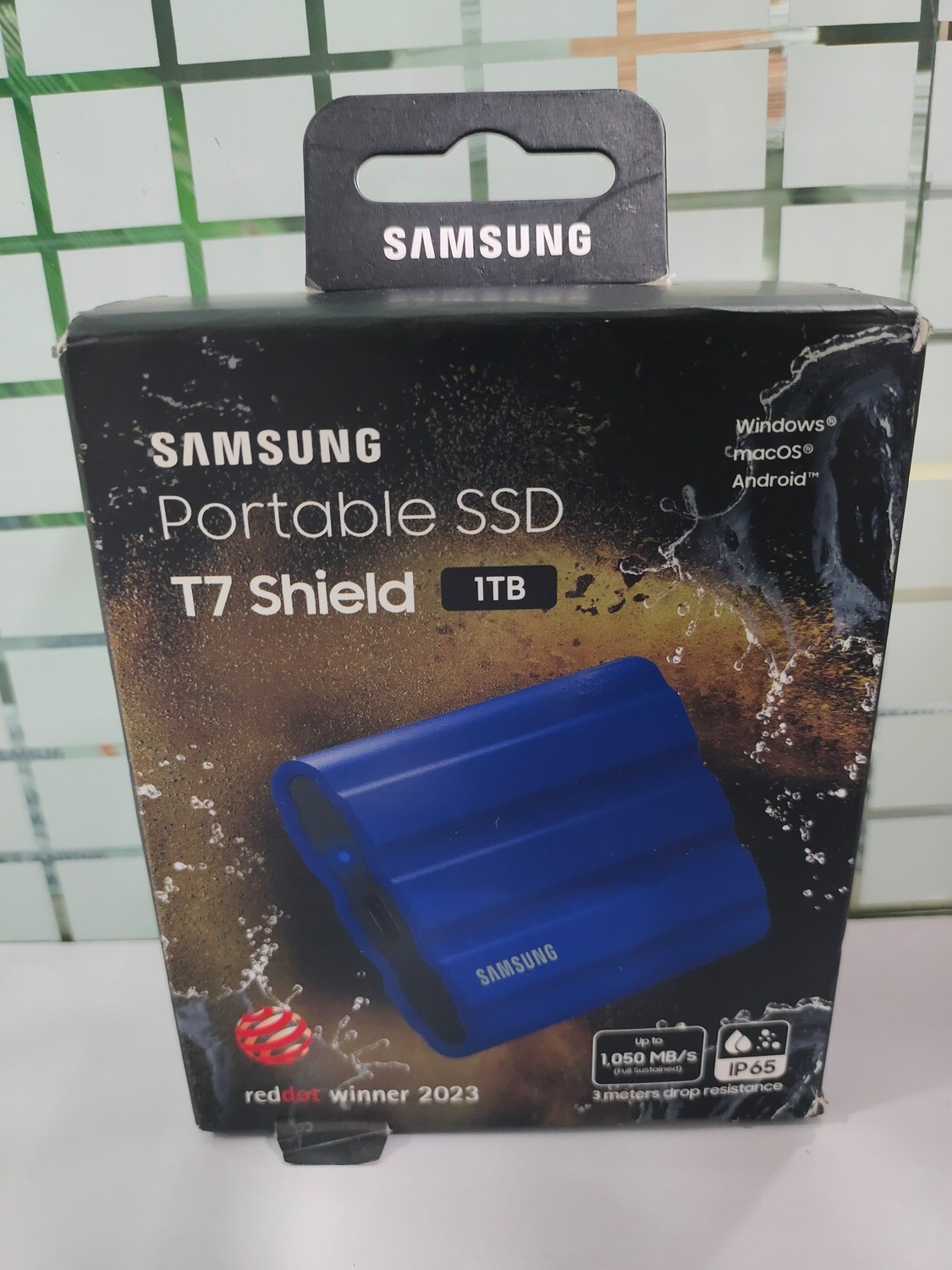 Samsung T7 Shield 1TB, Portable SSD, up-to 1050MB/s