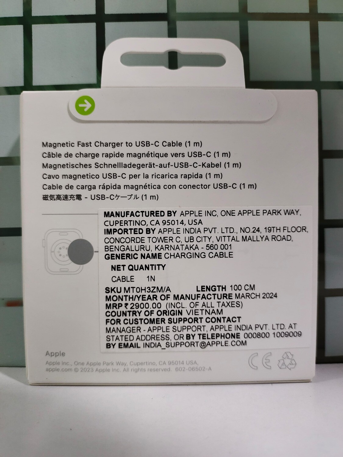 Apple 1mtr type-c to apple watch magnetic charger cable Apple 1mtr type-c to apple watch magnetic charger cable