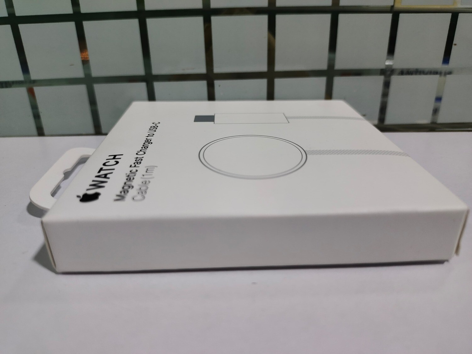 Apple 1mtr type-c to apple watch magnetic charger cable Apple 1mtr type-c to apple watch magnetic charger cable