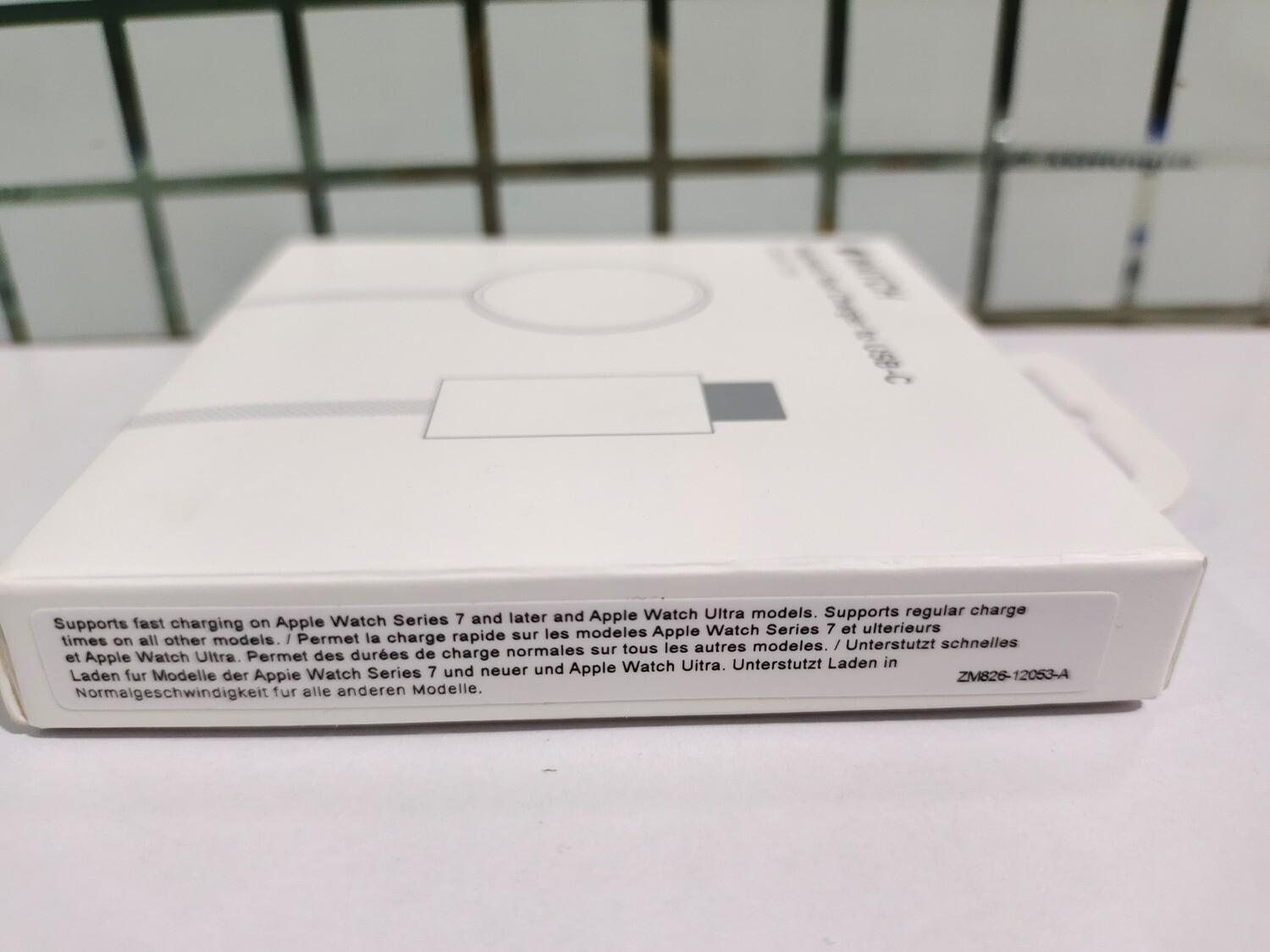 Apple 1mtr type-c to apple watch magnetic charger cable Apple 1mtr type-c to apple watch magnetic charger cable