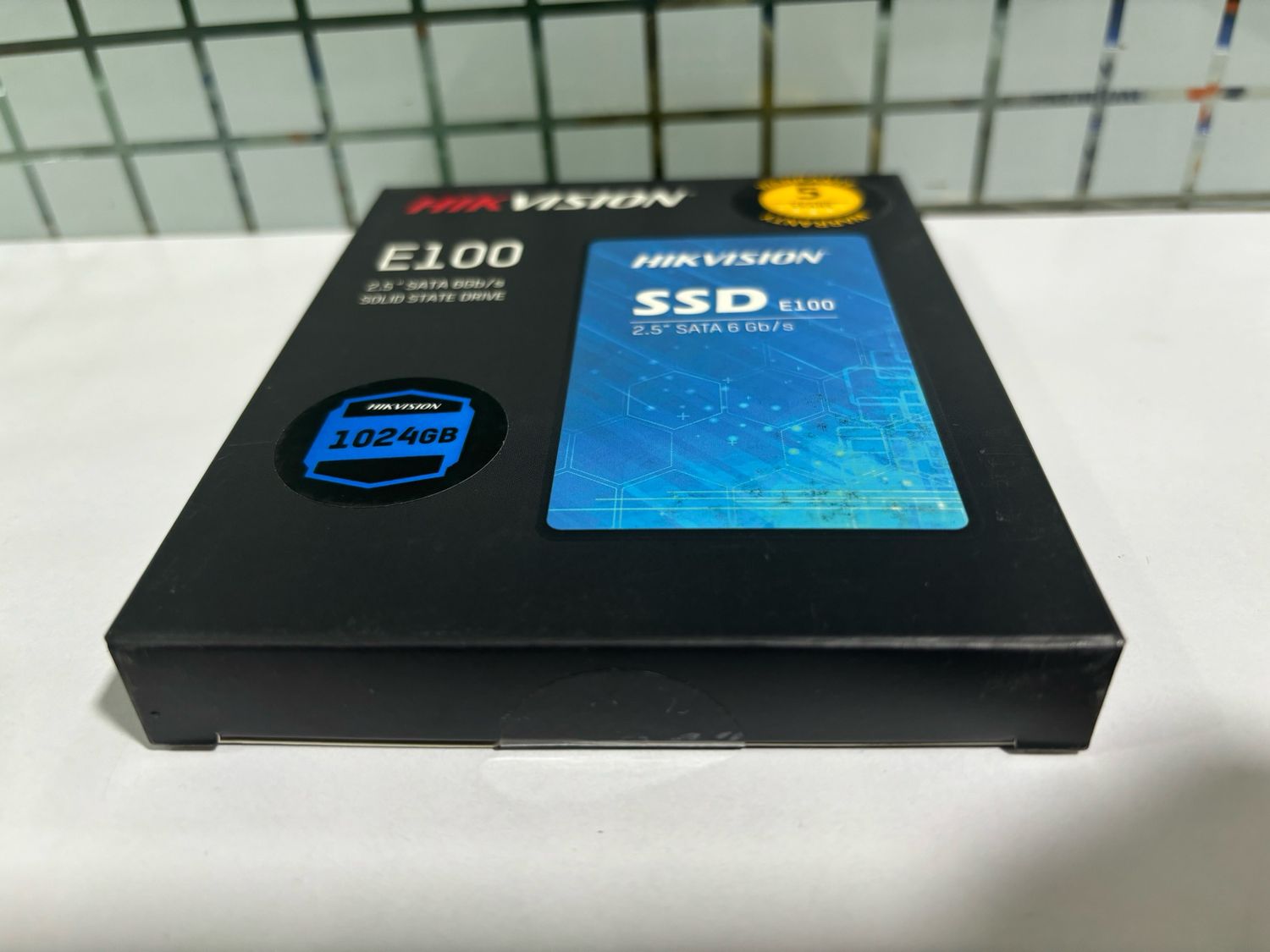 Hikvision E100 1024GB 2.5 Inch Internal SSD