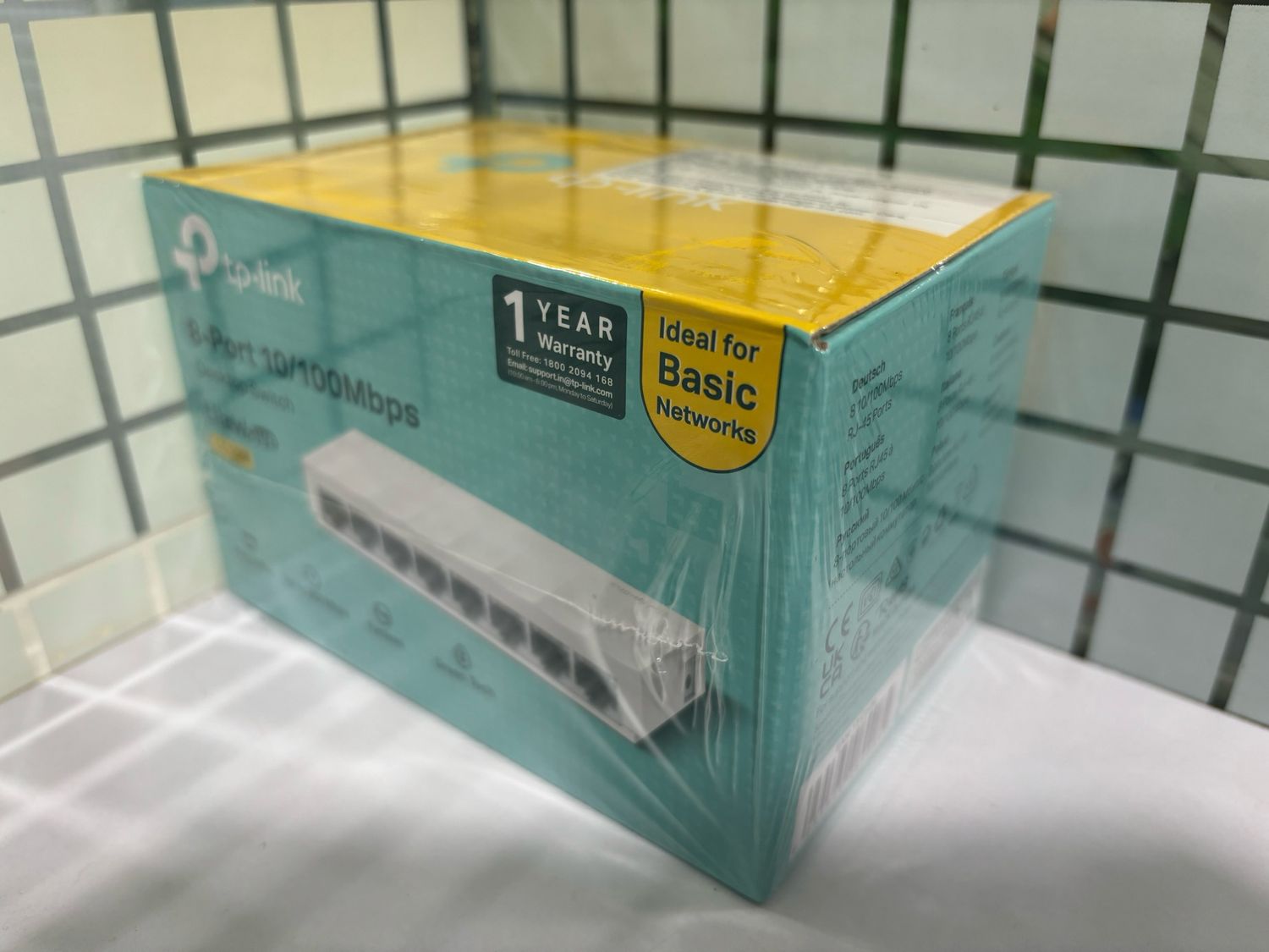 (New) TP-Link LS1008 8 Ports 10/100Mbps Desktop Switch (New) TP-Link LS1008 8 Ports 10/100Mbps Desktop Switch