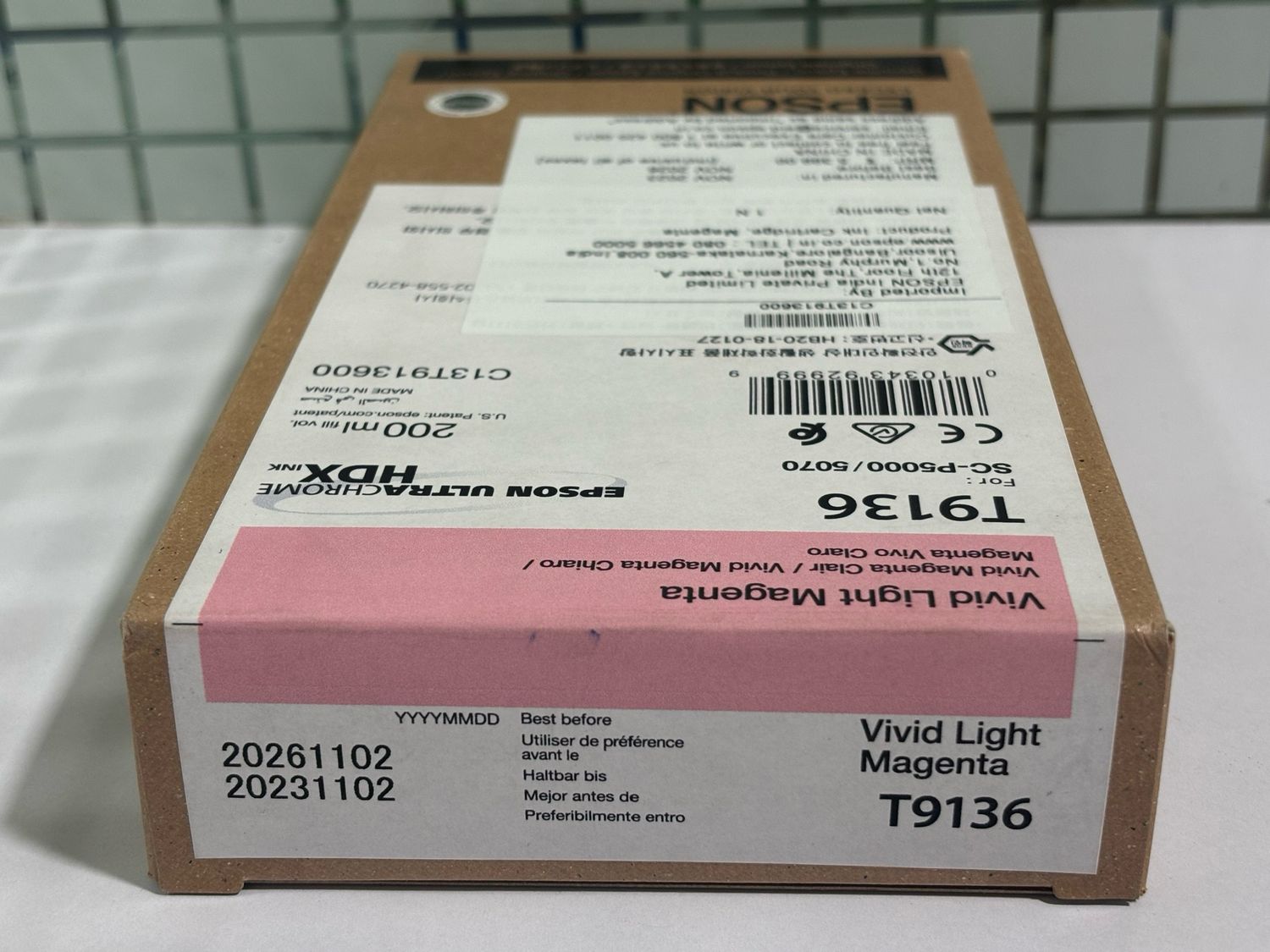 Epson T9136 Ink Cartridge, Vivid Light Magenta 200ml Epson T9136 Ink Cartridge, Vivid Light Magenta 200ml