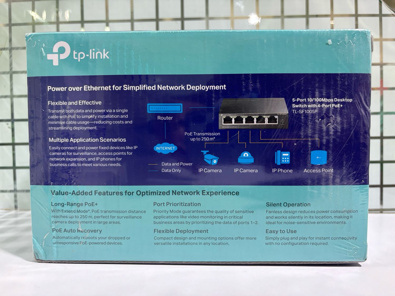 TP Link TL-SF1005P 5-Port Desktop PoE Switch with 4-Port PoE TP Link TL-SF1005P 5-Port Desktop PoE Switch with 4-Port PoE