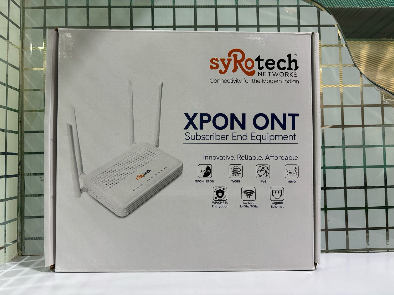 Syrotech Dual Band XPON ONT with 4 Antenna GPON 2010