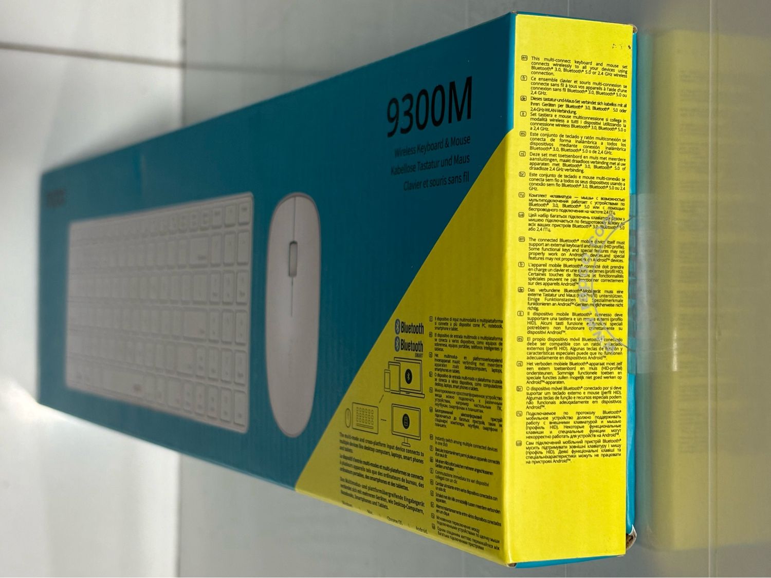 Rapoo 9300M Bluetooth Wireless Keyboard Mouse, White Rapoo 9300M Bluetooth Wireless Keyboard Mouse, White