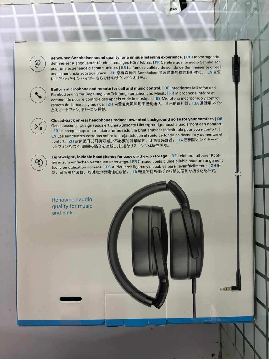 Sennheiser HD 400s Wired Over The Ear Headphone Sennheiser HD 400s Wired Over The Ear Headphone