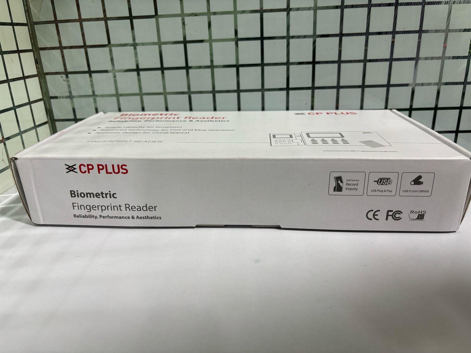 CP Plus CP-VTA-T2324-U Fingerprint Attendance Machine CP Plus CP-VTA-T2324-U Fingerprint Attendance Machine