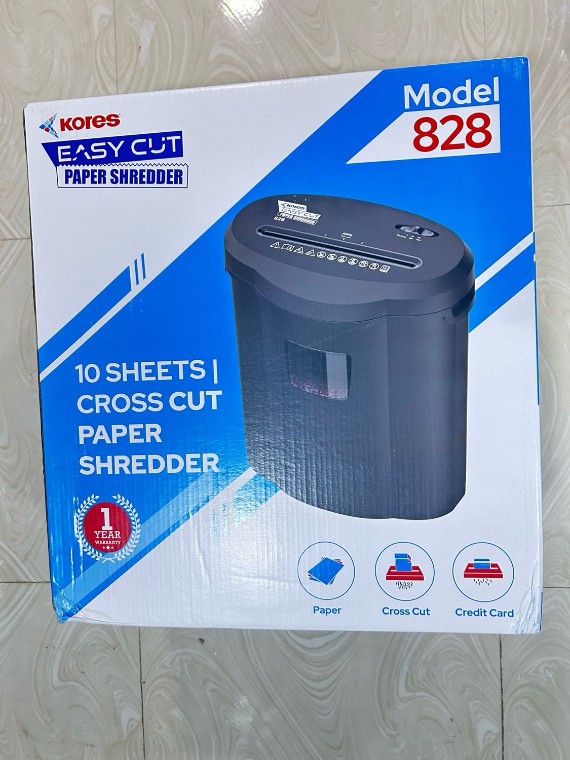 Kores Paper Shredder 10-Sheet Easycut 828 Kores Paper Shredder 10-Sheet Easycut 828