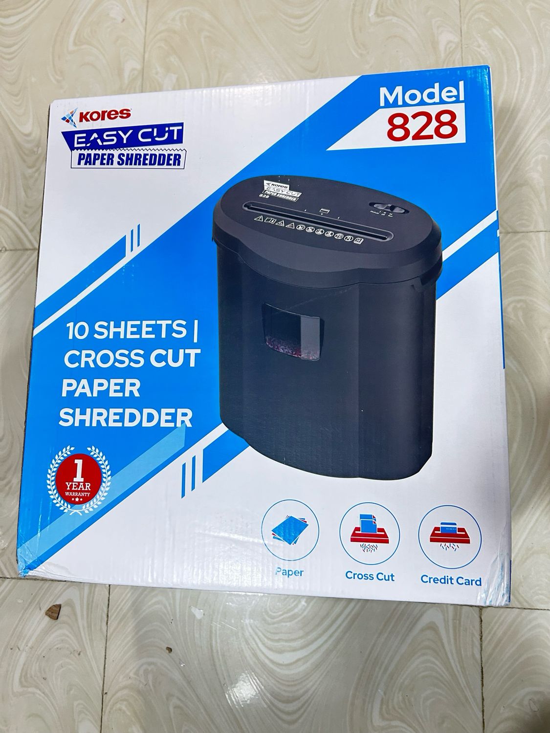 Kores Paper Shredder 10-Sheet Easycut 828 Kores Paper Shredder 10-Sheet Easycut 828