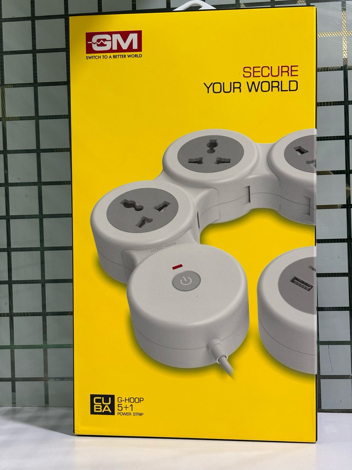 GM 5+1 G-Hoop Spike Guard with A & C Type USB-Master Switch