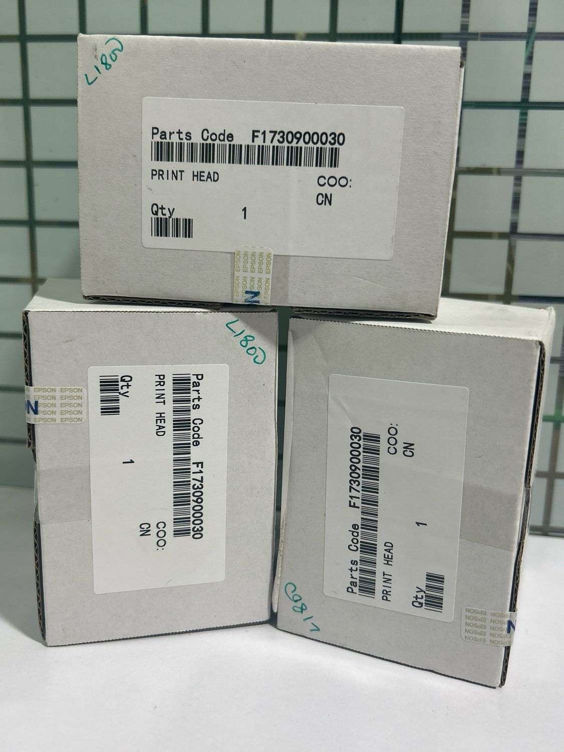 Epson Printhead for L1800, 1390, 1400, 1410,.. Epson Printhead for L1800, 1390, 1400, 1410,..