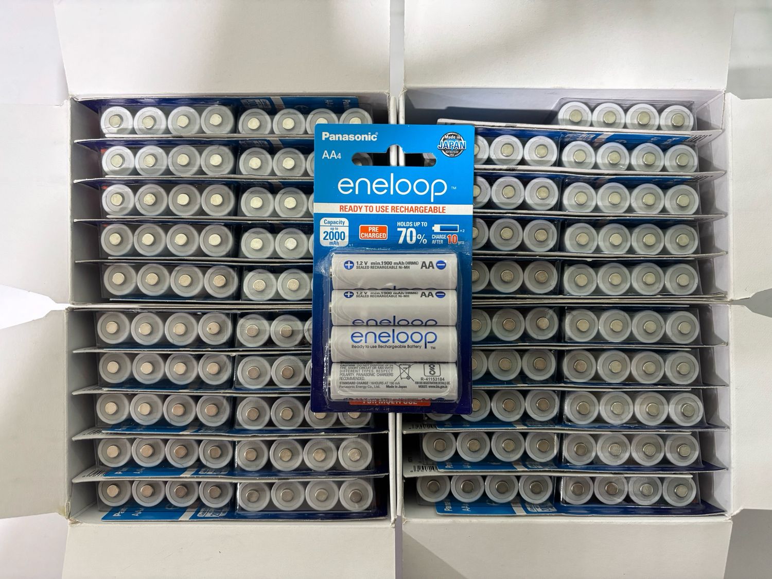 Panasonic eneloop AA, 2000mAh, Rechargeable 4-Battery Panasonic eneloop AA, 2000mAh, Rechargeable 4-Battery