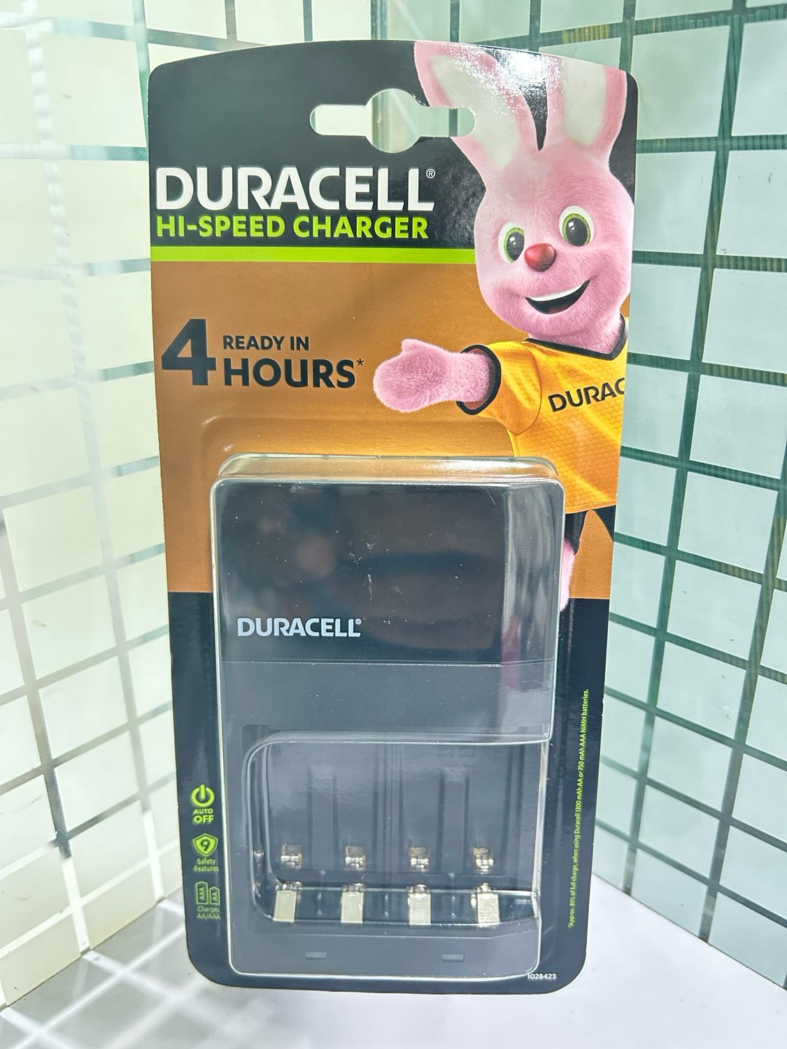Duracell 4 hours AA and AAA Battery Charger