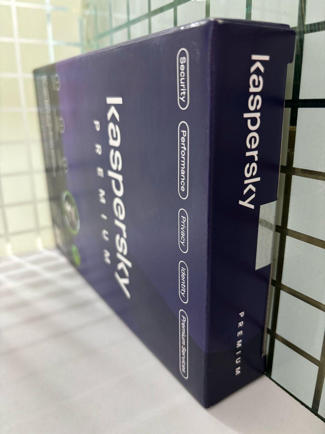 New, 3 User, 3 Year, Kaspersky Premium (total security) New, 3 User, 3 Year, Kaspersky Premium (total security)