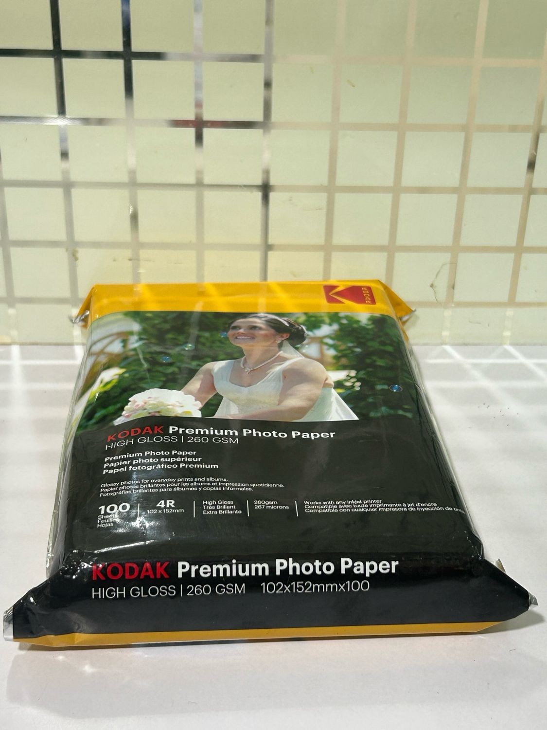 Kodak 260gsm 4R Glossy Photo Paper (100 Sheet, 4x6-inch) Kodak 260gsm 4R Glossy Photo Paper (100 Sheet, 4x6-inch)