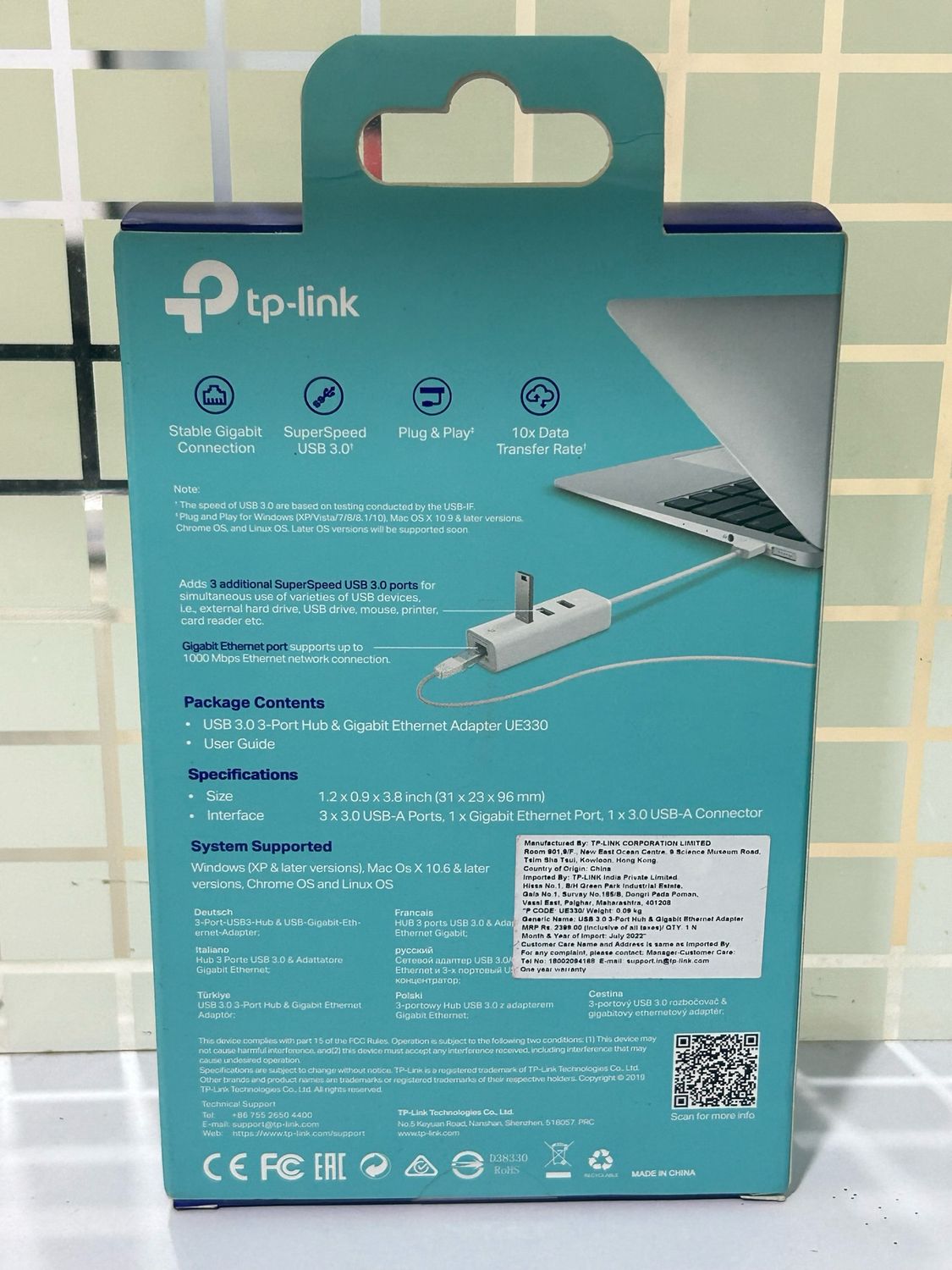 TP-Link UE330 USB Hub & Gigabit Ethernet Adapter TP-Link UE330 USB Hub & Gigabit Ethernet Adapter